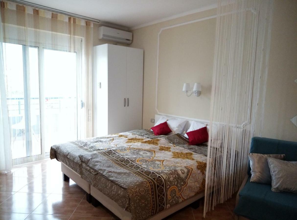 Elen Apartment - Adults Only Orikum Zewnętrze zdjęcie